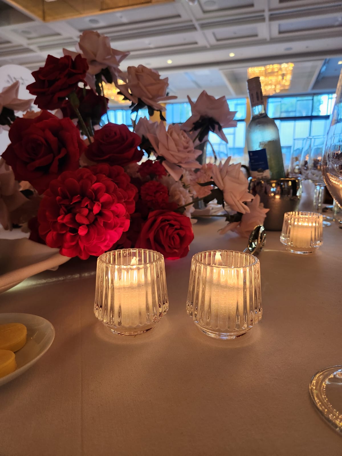 Clear Ribbed Tea Light Candle Holders - Vicky Rahmic Weddings and Events